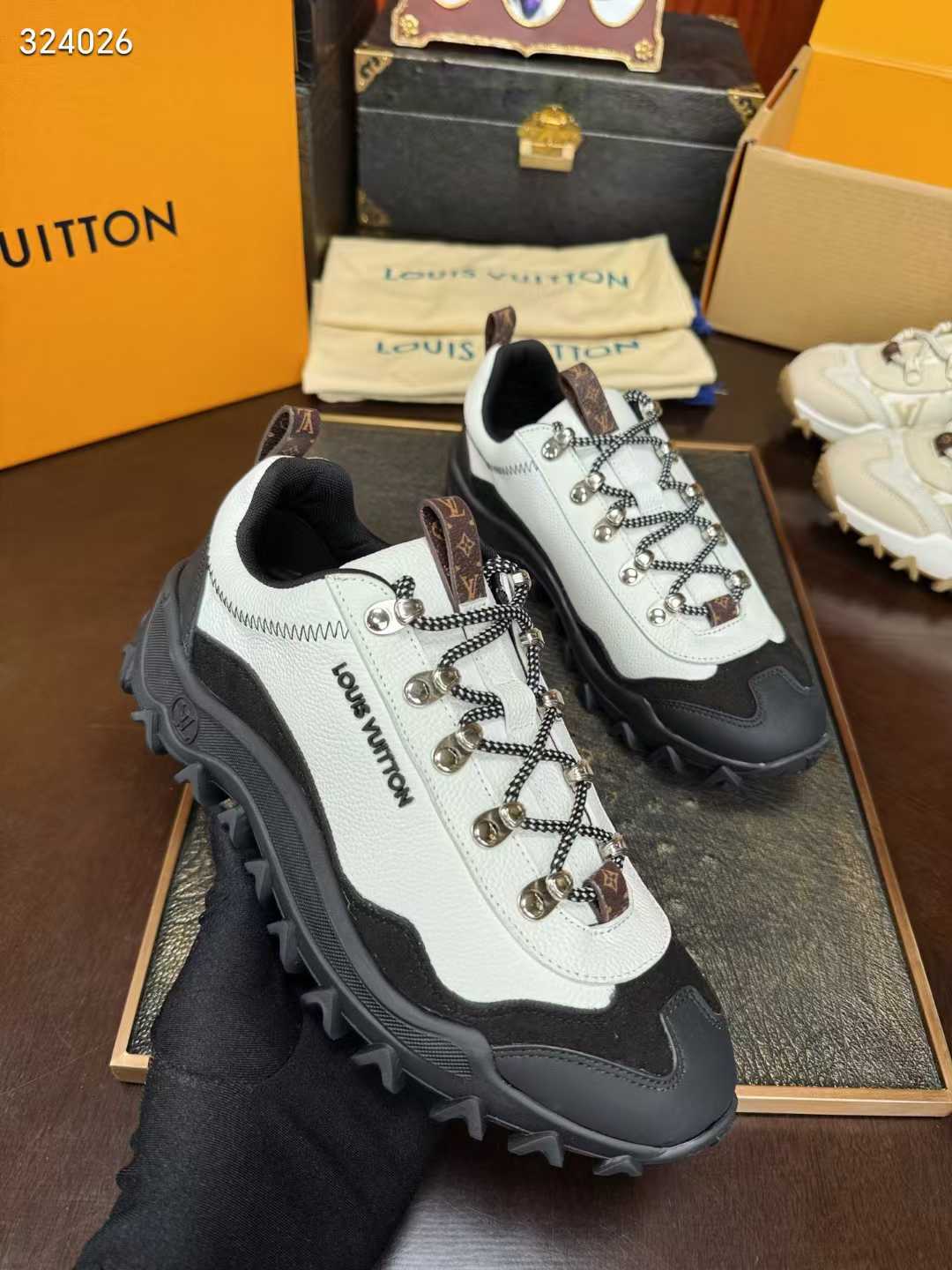 Rush Xplorer Technical Sneaker