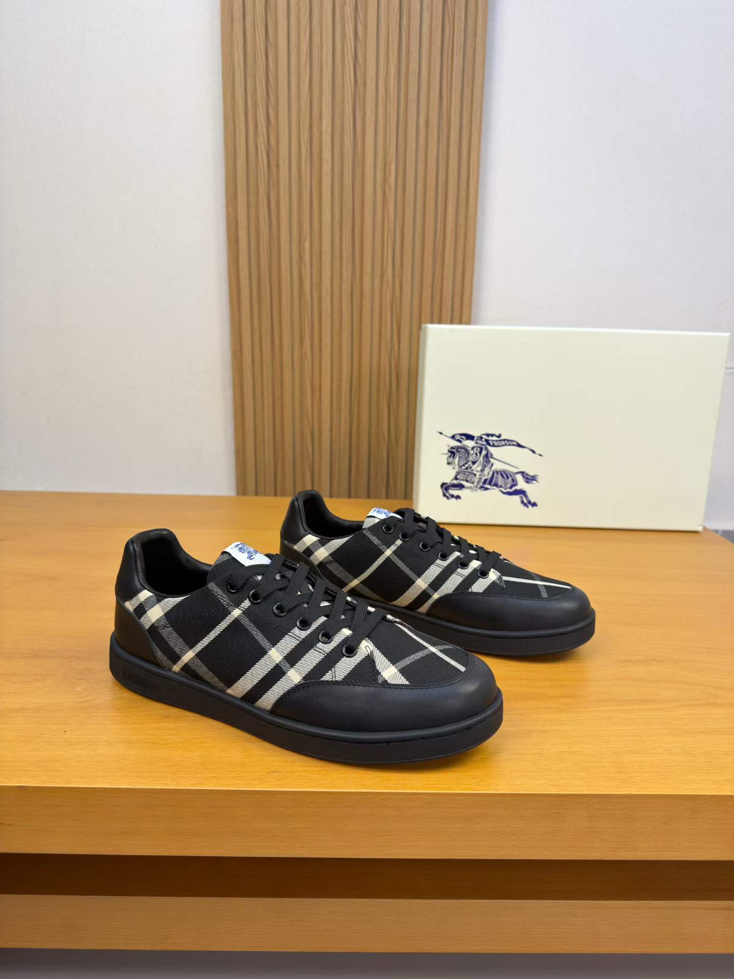 Nappa Leather Casual Sneaker