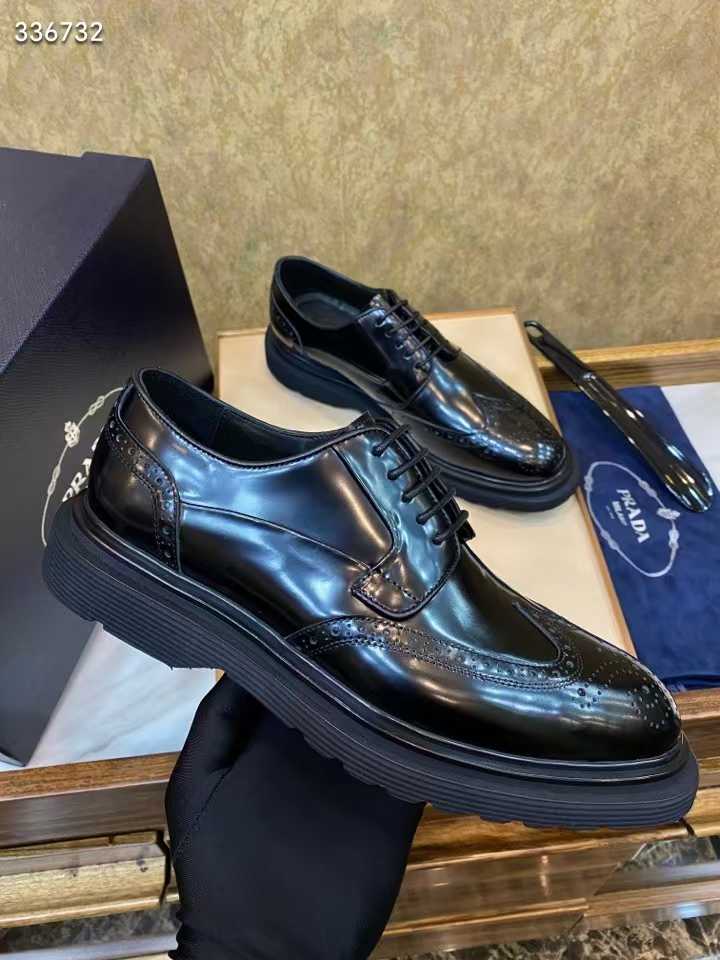 Lightweight Brogue Platform Derby