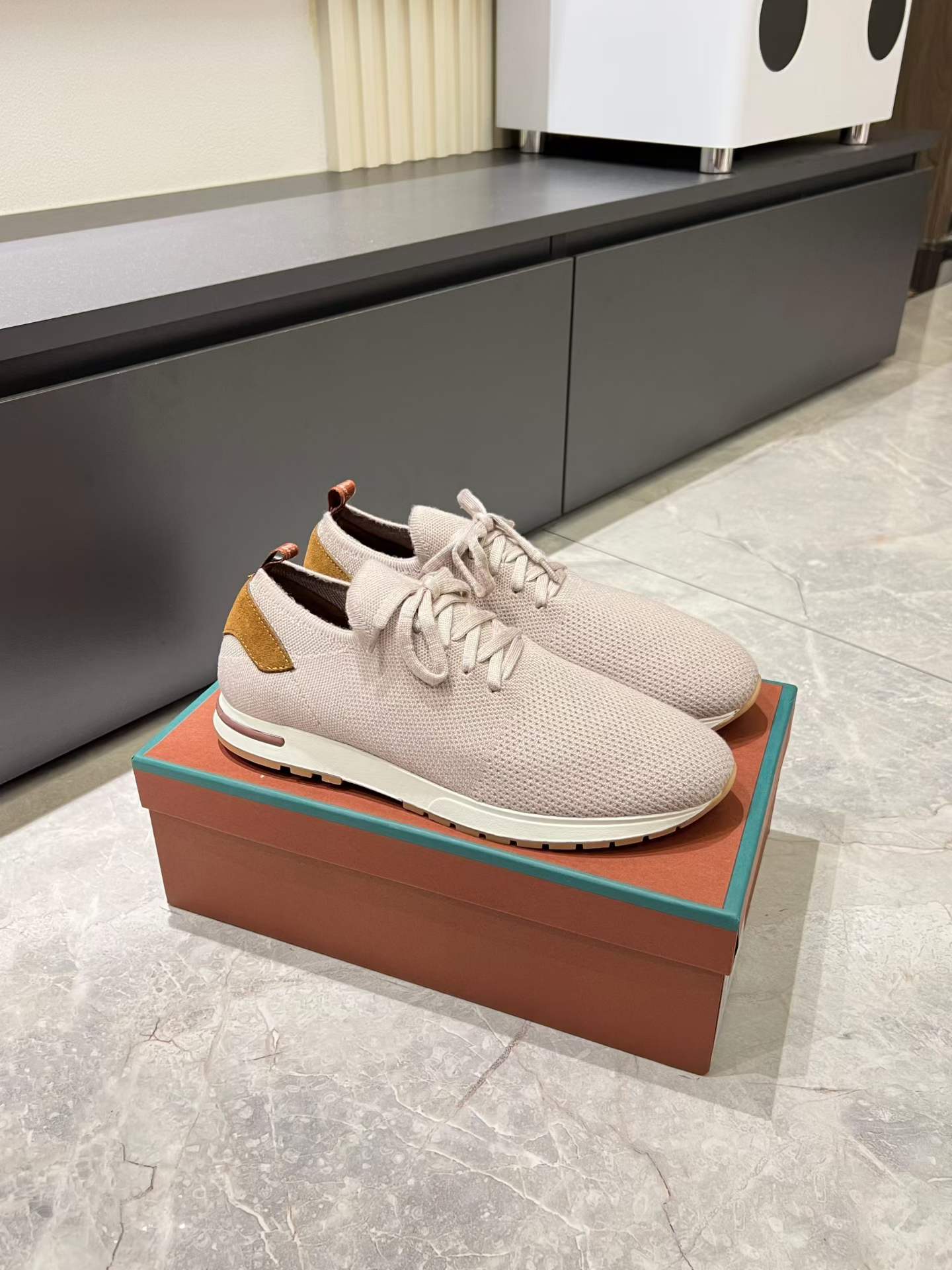 Premium Cashmere Knit Flex Sneakers
