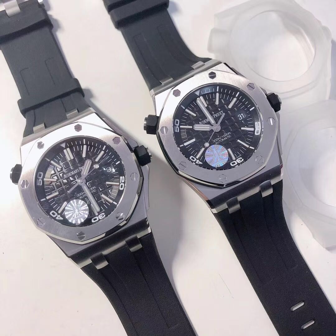 Black Dial Luxury Sports Watch