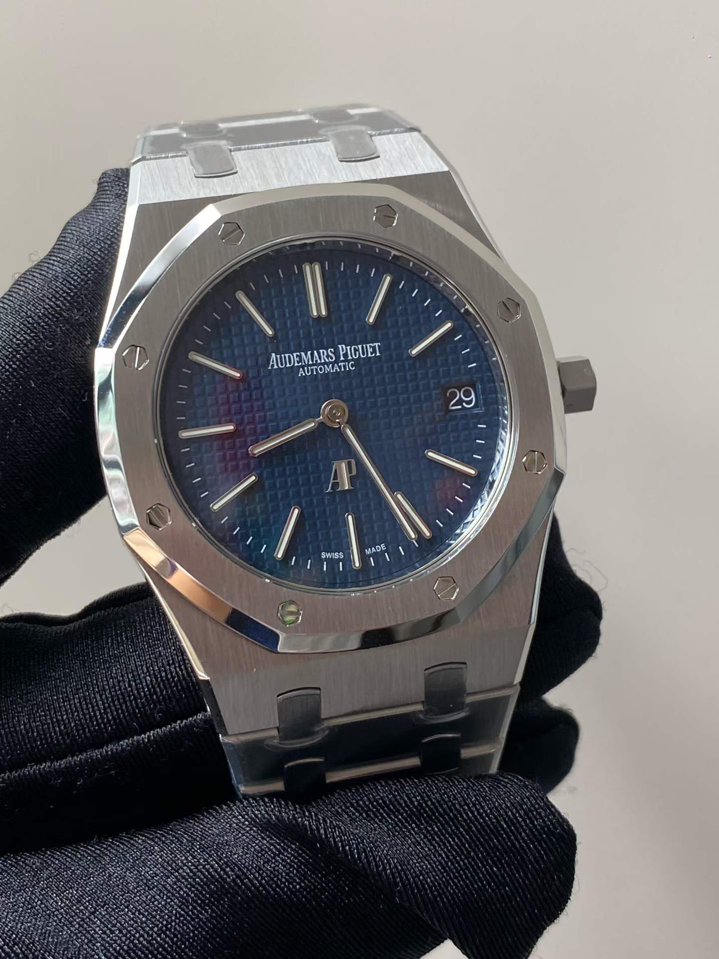 Premium 39mm Blue Textured Dial Automatic Watch